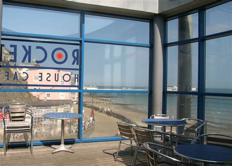 cromer webcam|Live Webcam Rocket House Café, The Gangway, East。